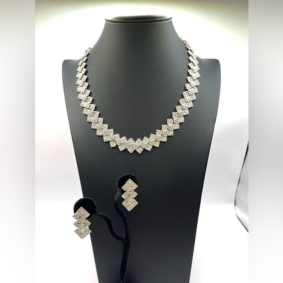 Vintage Necklace  Geometric Link Necklace and Earrings Set Silver Tone Sparkling - Picture 1 of 10